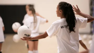 Gallery Girl Serving