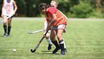 Lexington Girl Recieving Pass