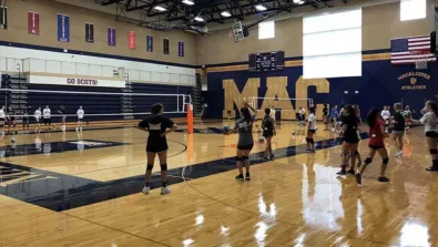 Macalester Volleyball Camp Full Court Practice