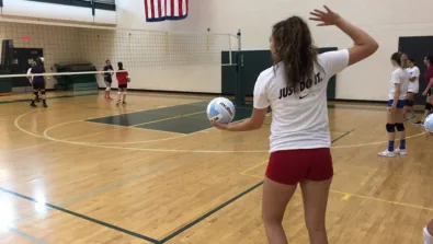 New Jersey Volleyball Campers Serving Practice