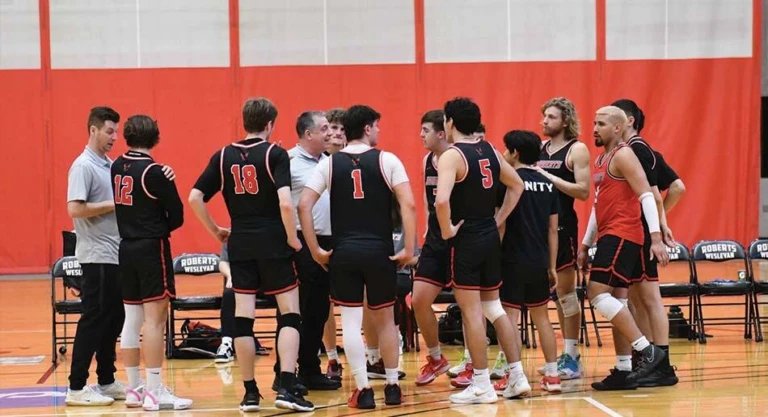 Robert Wesleyan - group huddle