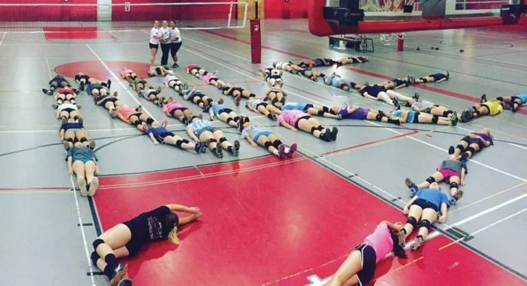 Albright College Nike Swoosh