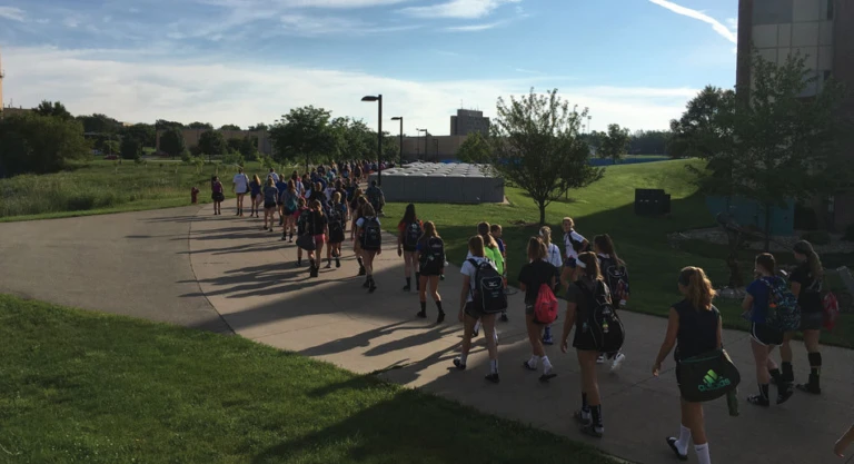 Uw Platteville Walking On Campus