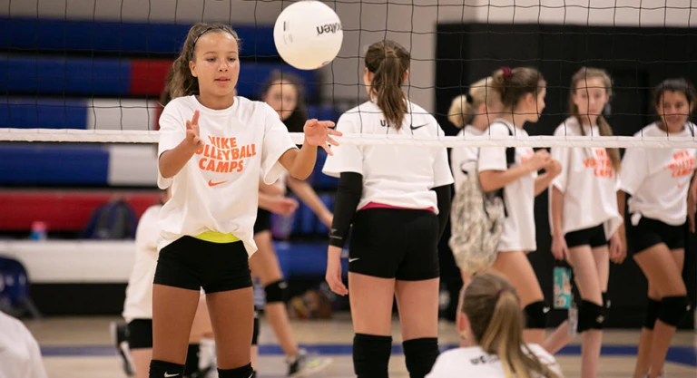 Gallery Volleyball Bumping Drill