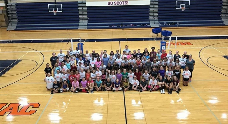 Macalester College Group Shot 2018