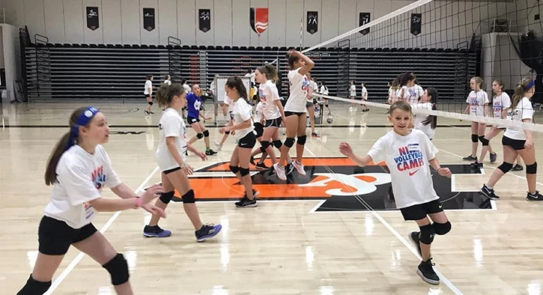 Lewis And Clark Volleyball Partner Passing