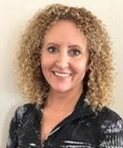 Elizabeth Plomin - Camp Director