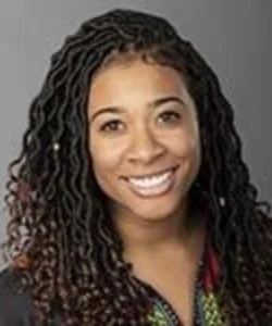 Kinsey Minter - Camp Coach