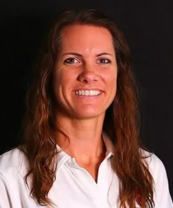 Leah Bernier - Head Coach