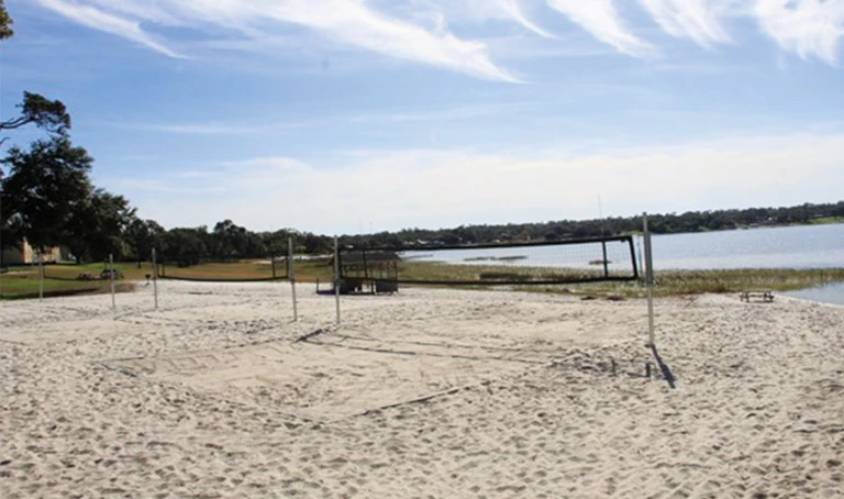 Webber international university winter beach volleyball