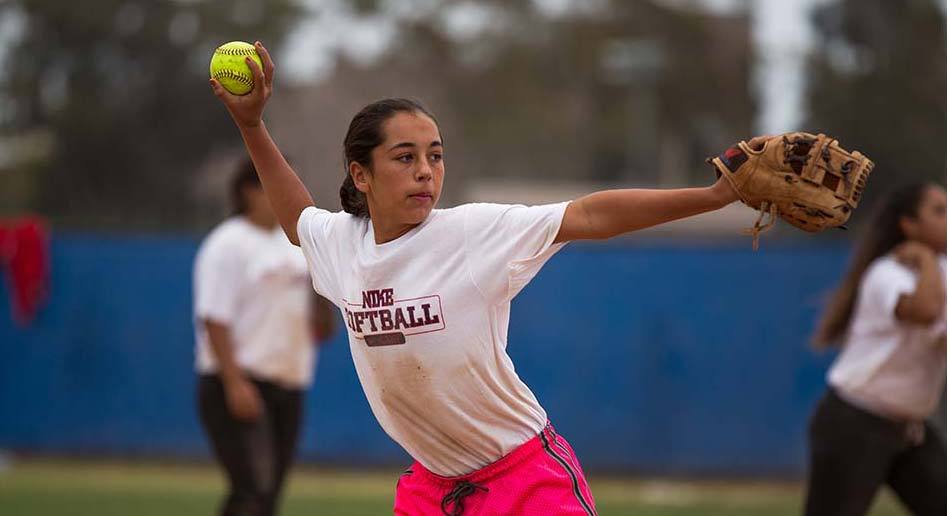 2013 Nike Softball Camps Gallery 15