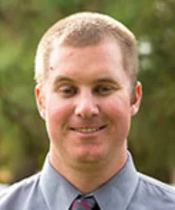 Thomas Von Rhine - Coach