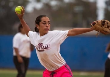 2013 Nike Softball Camps Gallery 15