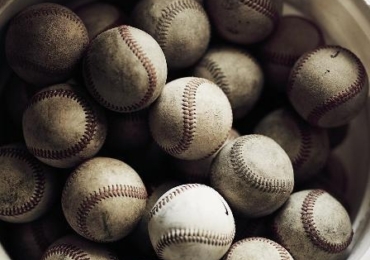 Bball 10 Essence 421 E86 Web 1