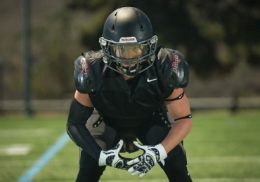 Contact Football 072015 3840  600 Pixels