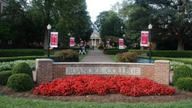 Roanoke College Entrance