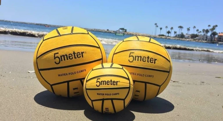 Nike 5Meter Water Polo Balls Beach 2